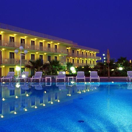 Dioscuri Bay Palace Сан-Леоне Экстерьер фото