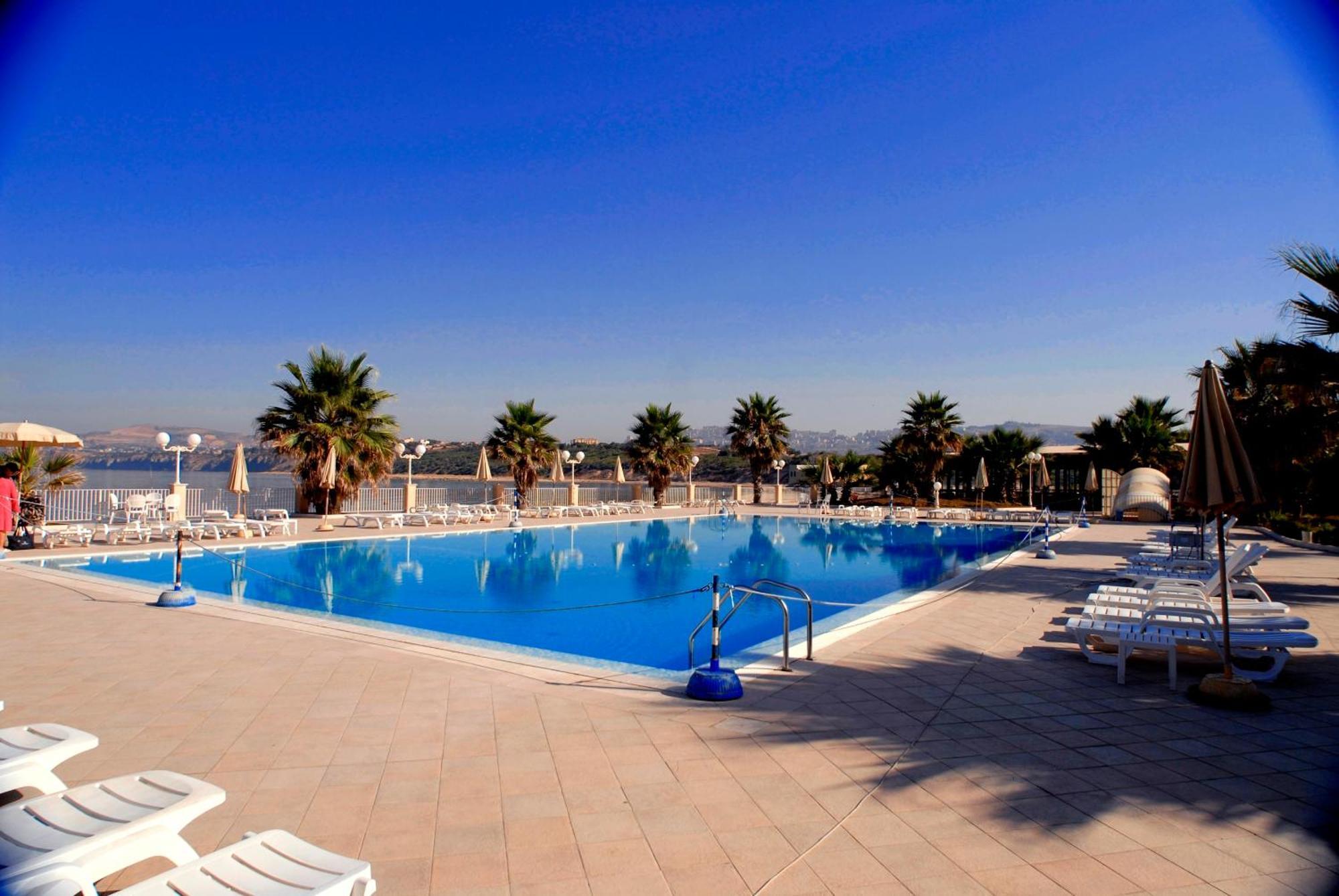 Dioscuri Bay Palace Сан-Леоне Экстерьер фото
